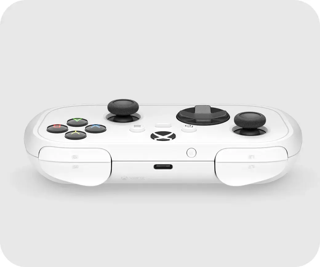 معرفی کنترلر Xbox Nano: گیمپد کوچک و قدرتمند برای موبایل و PC بخش پشتی کنترلر Xbox Nano با نمایش دکمه Action قابل تنظیم